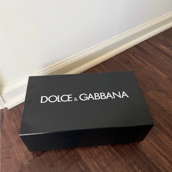 Dolce & Gabbana Metallic Slingback Kitten Heels - Picture 4 of 7